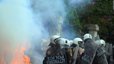 greece riot police