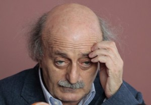 jumblatt scratching head