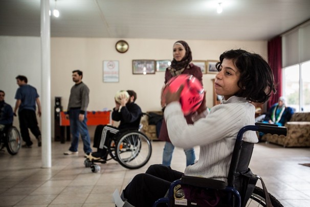 paralyzed syrians turkey