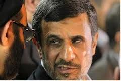 ahmadinejad gets  a   shoe in cairo