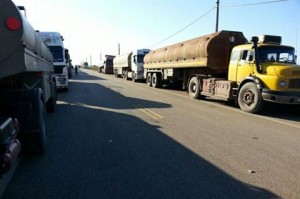 protesters block highway