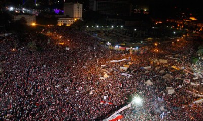 Egyptian pro-army protesters pack the iconic Tahrir square on Friday (Photo: Mai Shaheen)