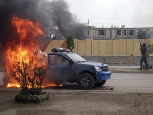 car burns in anbar