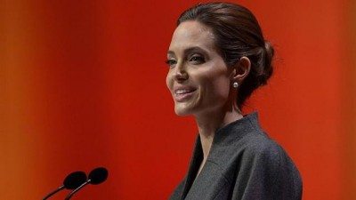 Angelina-Jolie-damehood