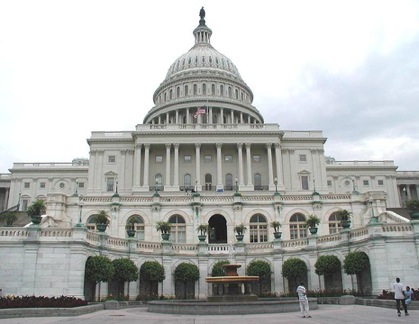 Shots fired near Capitol, suspect in custody