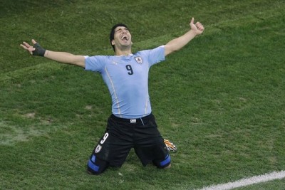 Uruguay's Luis Suárez celebrates during his team's 2-1 over England. AP