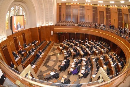 Lebanon parliament holds its first legislative session in a year – Ya ...