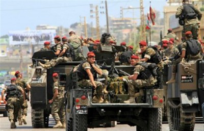 Lebanese army patrols Arsal