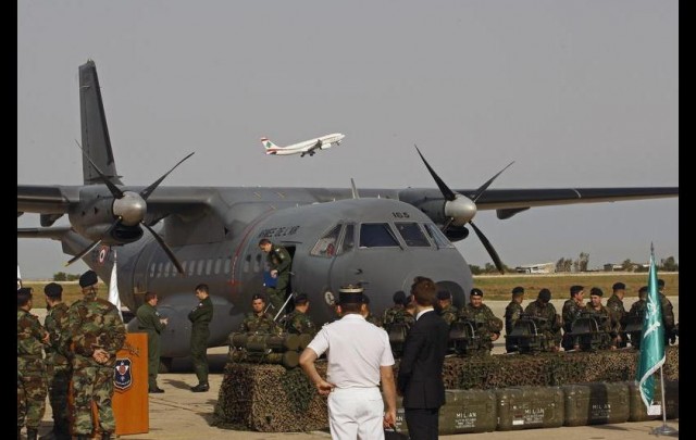 Lebanese Army soldiers shown receiving  a shipment of US arms at Beirut airport, Lebanon, April 20, 2015 . Anadolu Agency/Getty Images