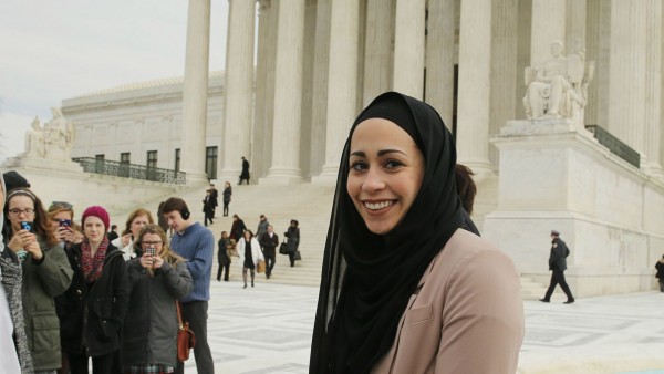 Us Supreme Court Rules For Muslim Woman Denied Job At Clothing Store 