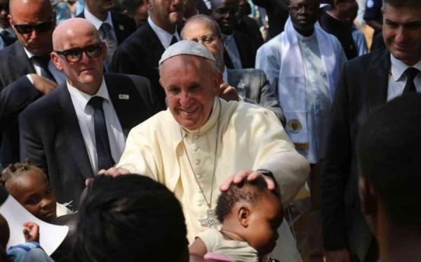 Muslims, Christians are ‘brothers’, Pope  Francis says at a Central African Republic mosque