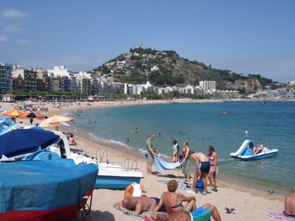 Costa Brava , a beach resort area south of the capital Beirut . Bulldozers started working to prepare a landfill to resolve the garbage crisis., despite the objections of local residents and MP Talal Aslan. March 2016 