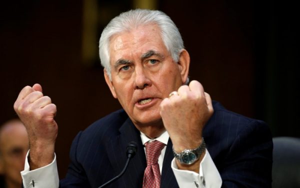 Rex Tillerson testifies during a Senate Foreign Relations Committee confirmation hearing to become U.S. Secretary of State,  (Reuters/Kevin Lamarque)