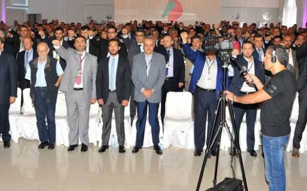 Lebanese Democratic Party members and leaders  in  Rachaya  and the Western Bekaa  districts resigned en mass