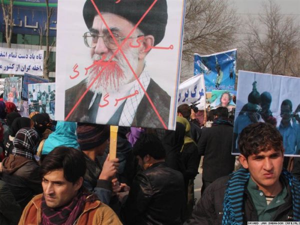 Iran’s regime is struggling to restore calm in the capital, after three days of protests against the Iranian regime that rocked central and symbolic areas, including the Bazaar the parliament. The protests have focused on the economic crisis in Iran and the feeling that the leadership is disconnected from the concerns of average Iranians. 