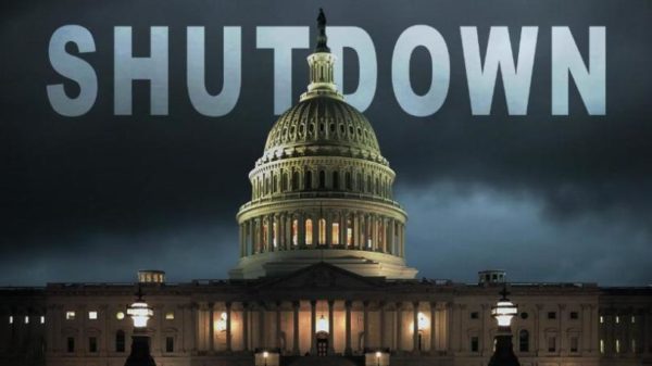 US Federal government shutdown to begin at midnight