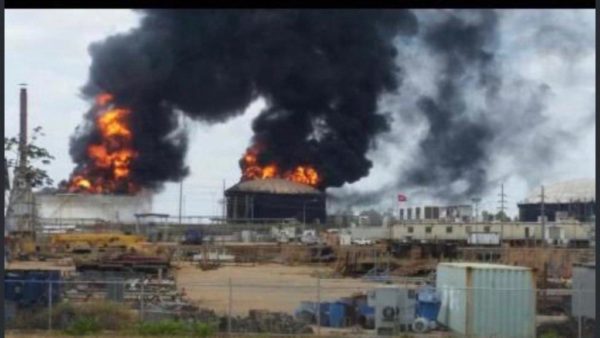 Venezuela continues suffering various unfortunate ‘accidents’. First it was the major blackout. Now, explosions are being reported at the Petro San Felix heavy-crude upgrading project in the eastern part of the country. 