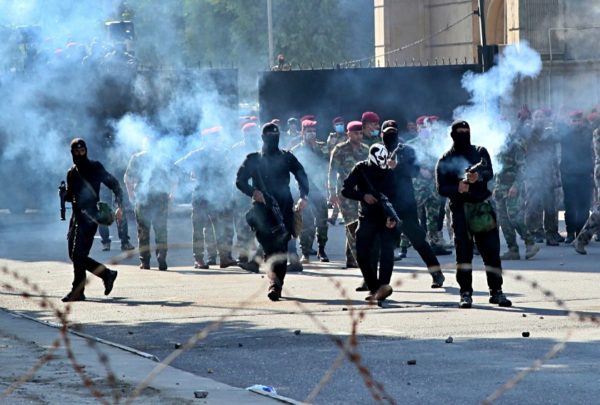Iraq 23 Killed After Iraqi Police Fire Shots And Tear Gas At Protesters Ya Libnan