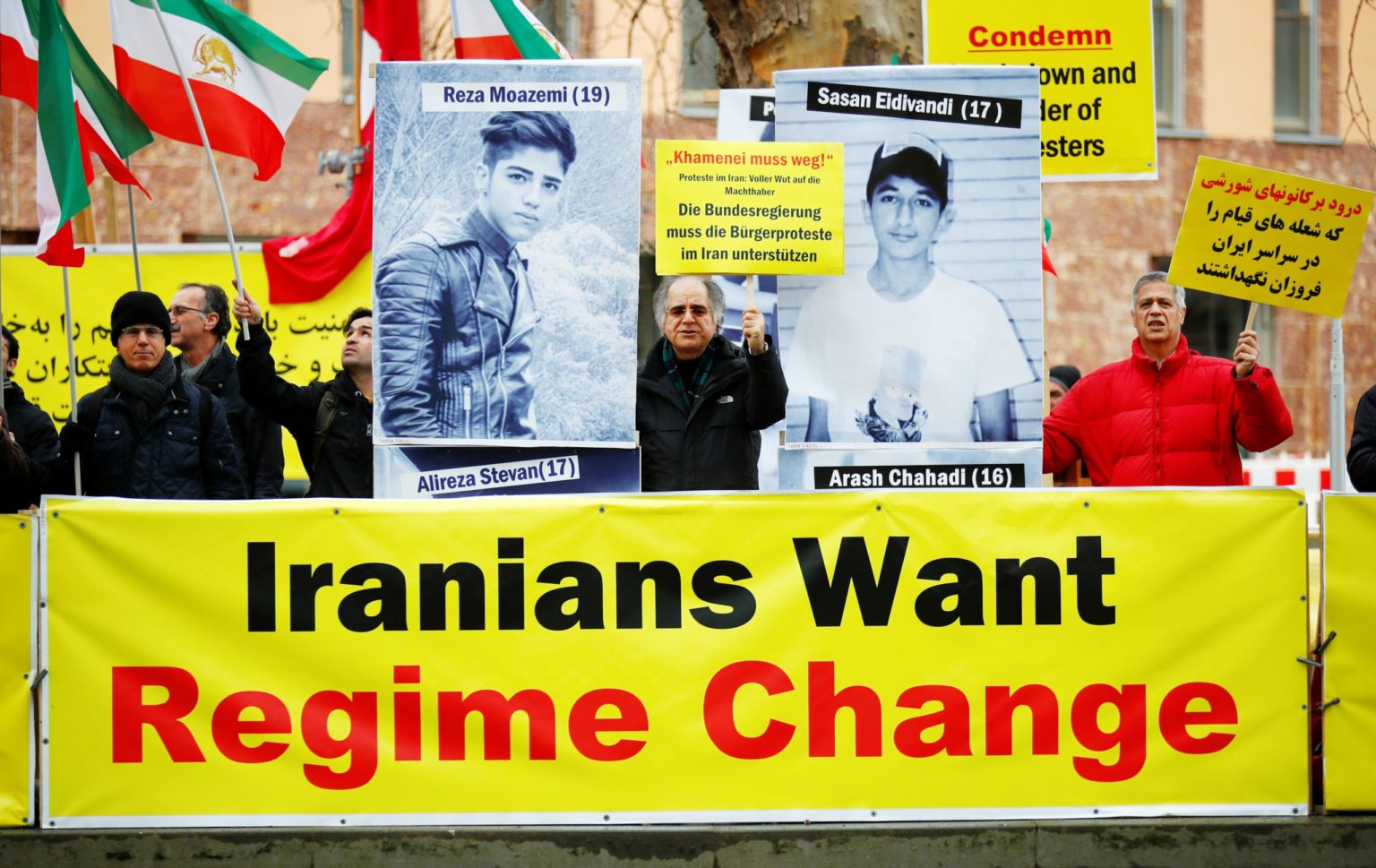 Spectacular Iran's Traders, Frustrated By Economic Losses, Turn Against Clerics Abstract Collection Spectacular Iran's Traders, Frustrated By Economic Losses, Turn Against Clerics Abstract Collection