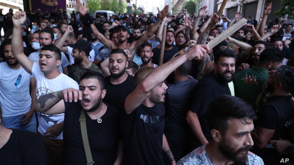 Sectarian strife feared in Lebanon after insults sparked Sunni-Shiite ...