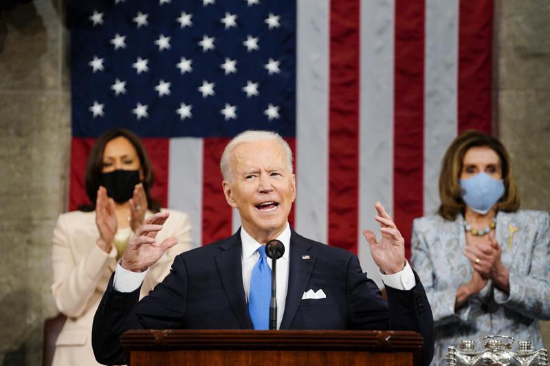 Biden Declares America Is ‘on The Move ”re Leading The World Again” Ya Libnan 3776