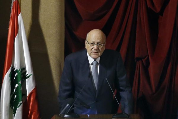 After power outage delay, Lebanese MPs convene to approve Cabinet