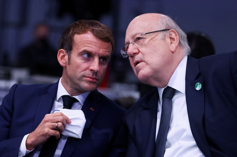 Macron discusses with PM Mikati,Gen. Aoun ending Lebanon-Israel tensions
