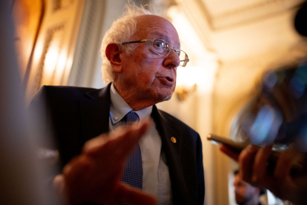 “There isn’t  ‘any doubt’ Netanyahu is perpetrating ‘ethnic cleansing”, US Sen Sanders says