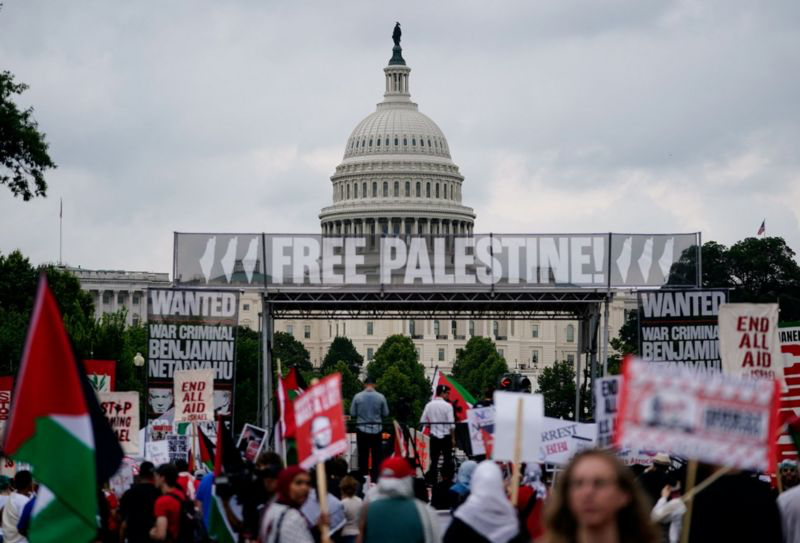 Thousands  inWashington protest against Israel’s war in Gaza during Netanyahu visit