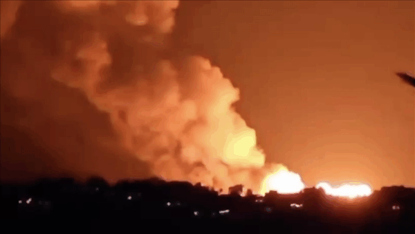 Israeli airstrikes  killed 1 and injured 7 in Lebanon despite ceasefire