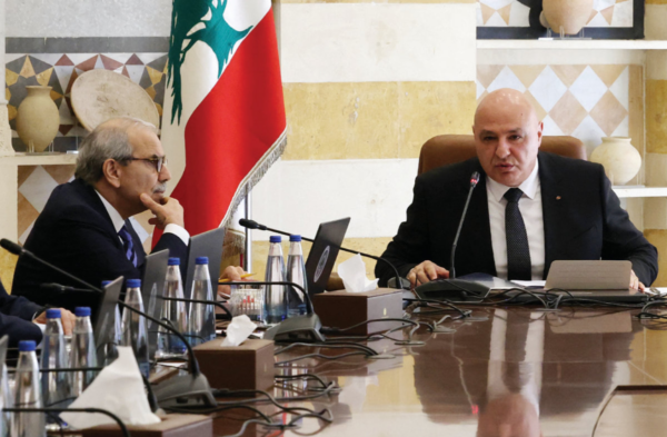 A Lebanese delegation  to head to Cyprus  for peace talks with Israel