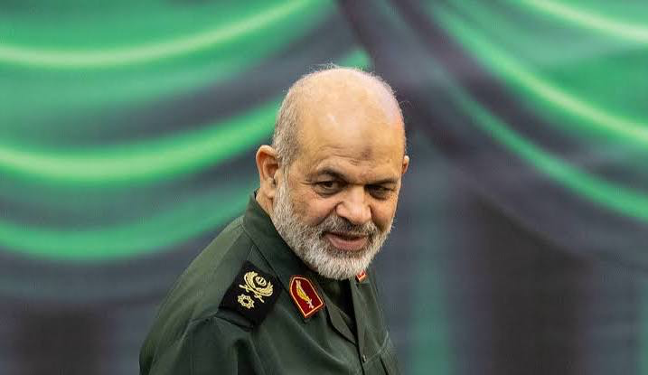 Live Updates: Hormuz traffic falls to new low as Iran-backed Houthis kill 6 in Red Sea