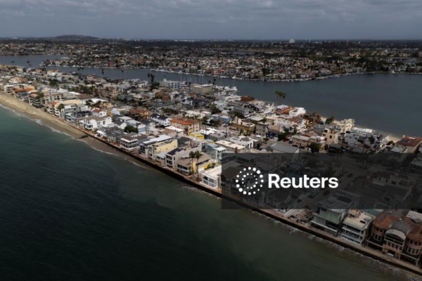 Rising sea destroys homes, erases beaches in California. Is worse to come?