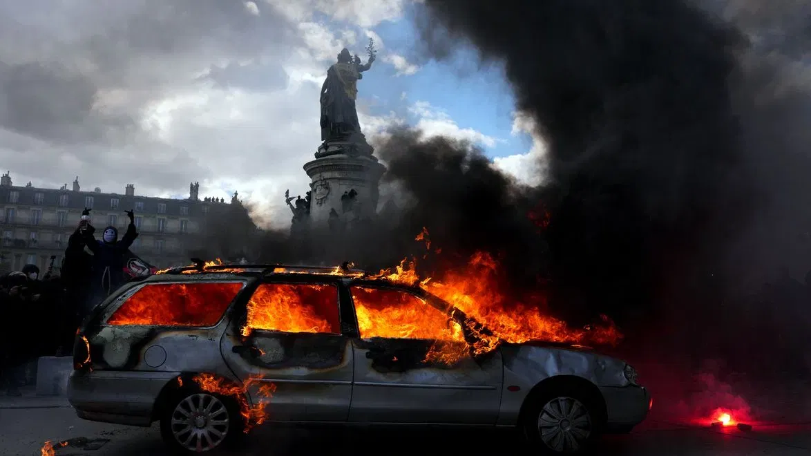 Macron tells protesters: “How can French people do this to France?” Urges calm as France faces worst unrest in years